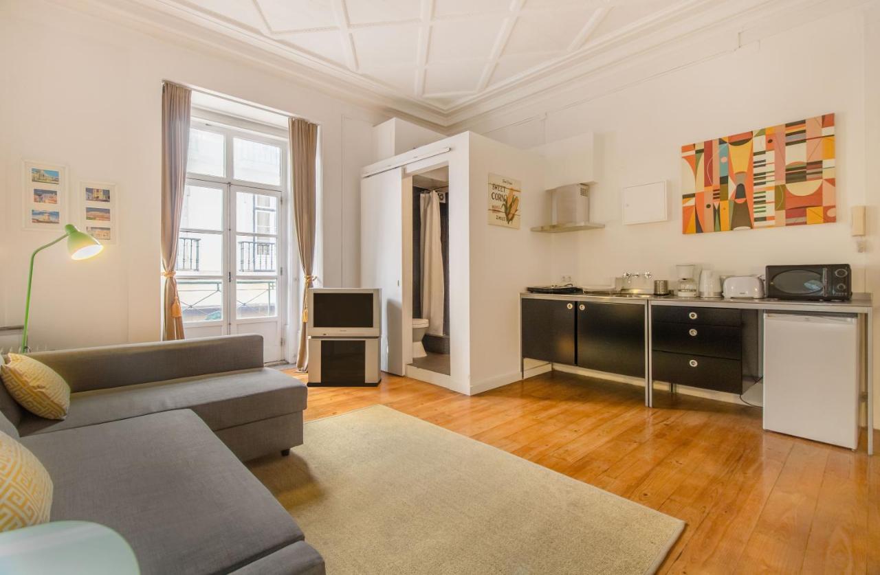 Chiado Balcony Apartment Lisbona Esterno foto